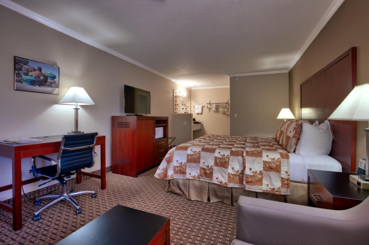 The Views Inn Sedona Bagian luar foto